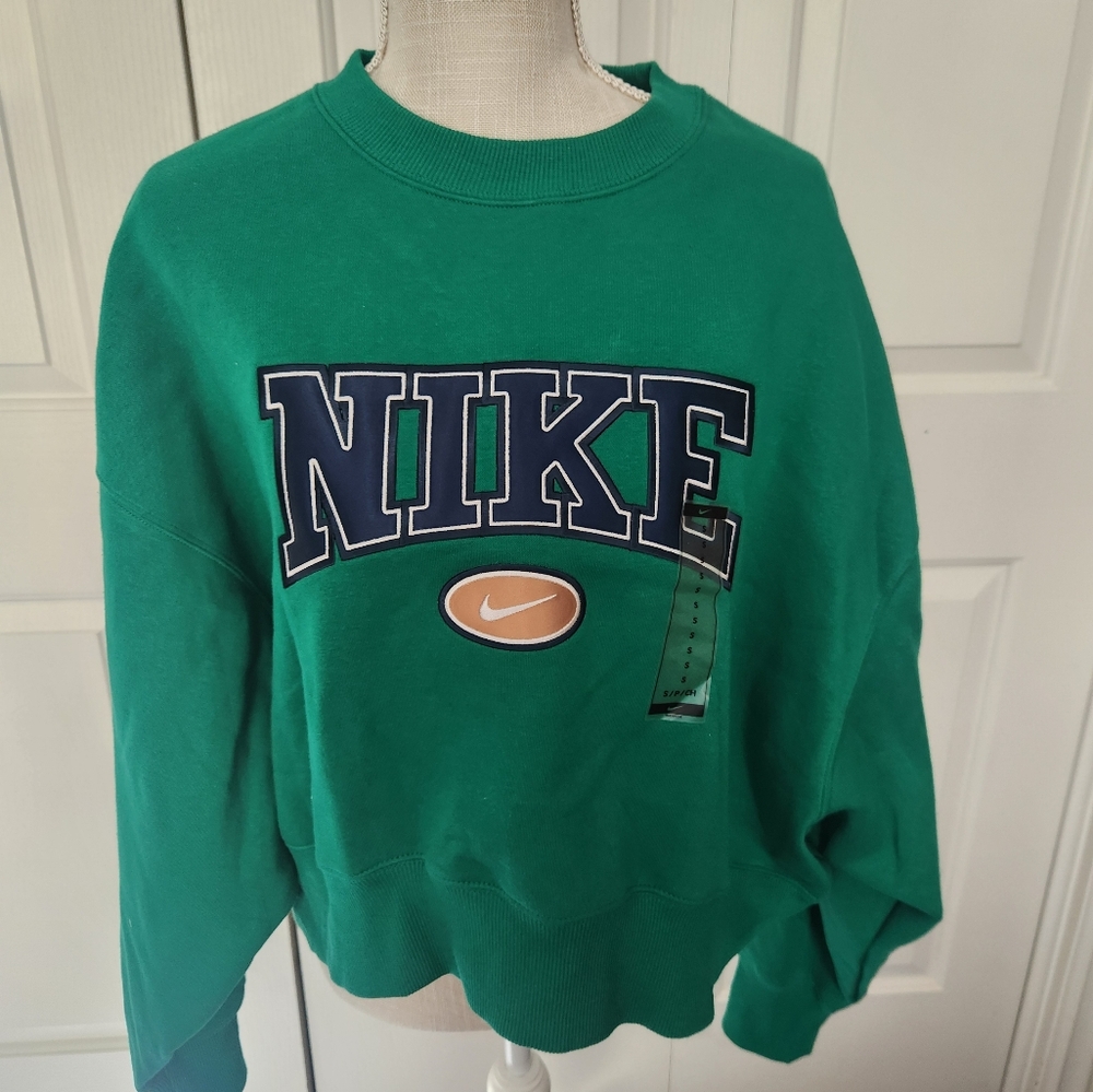 Nike Cropped Sweatshirt